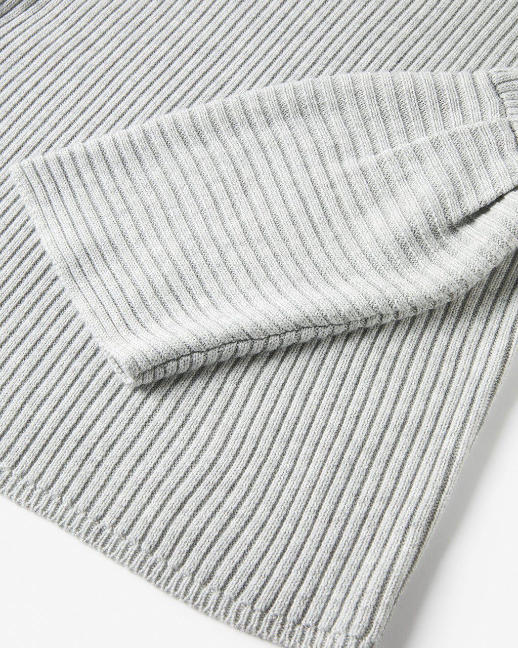 リブ編み・ハイネックベルスリーブプルオーバー/DoCLASSE