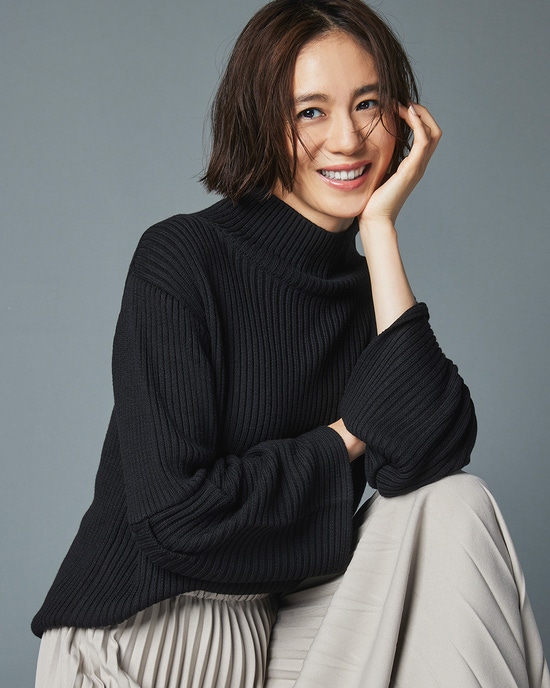 リブ編み・ハイネックベルスリーブプルオーバー