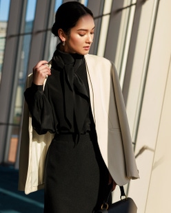 二重織りカルゼ・ダブルノーカラージャケット