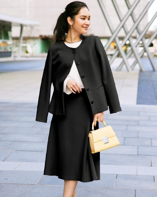 二重織りカルゼ・ペプラムジャケット