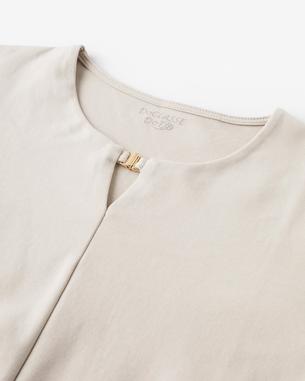メタルフックキーネック／5分袖・ドゥクラッセTシャツ/40代50代
