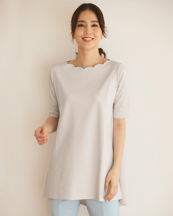 スカラップ／ラウンドフレア５分袖・ドゥクラッセTシャツ