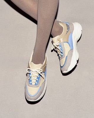 Nukle・ソコ暖スニーカー