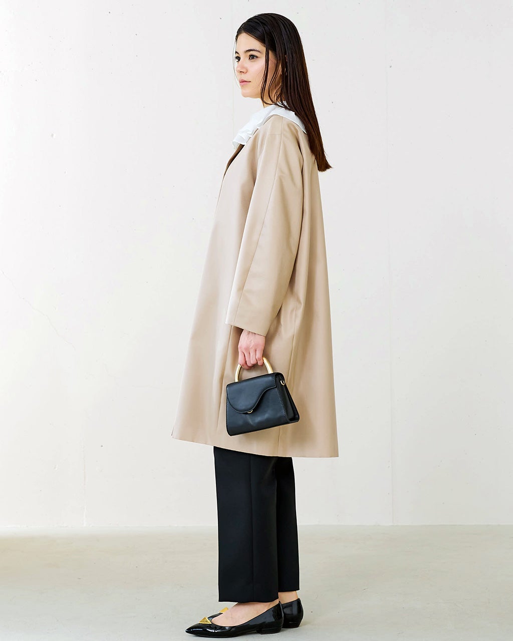 新品ジェイドット　j.ベージュ エアシルクフォルムコート　コクーン　ML エアシルク・フォルムコート/DoCLASSE