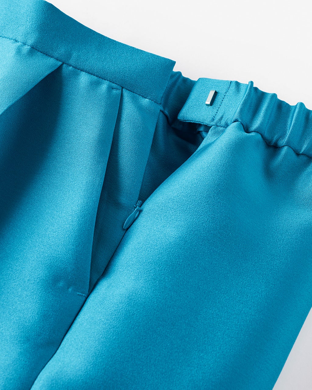 オクタダブルクロス・カーブクロップドパンツ/DoCLASSE