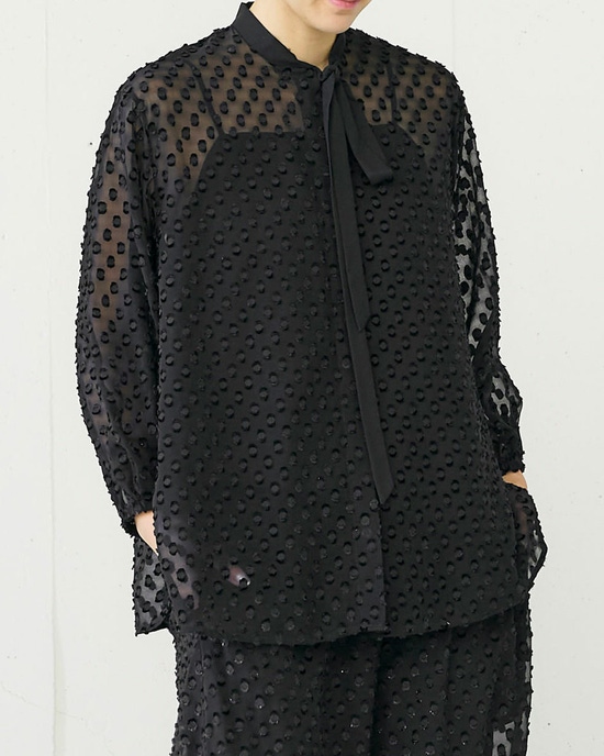 ラメドットジャカード・リボンブラウス