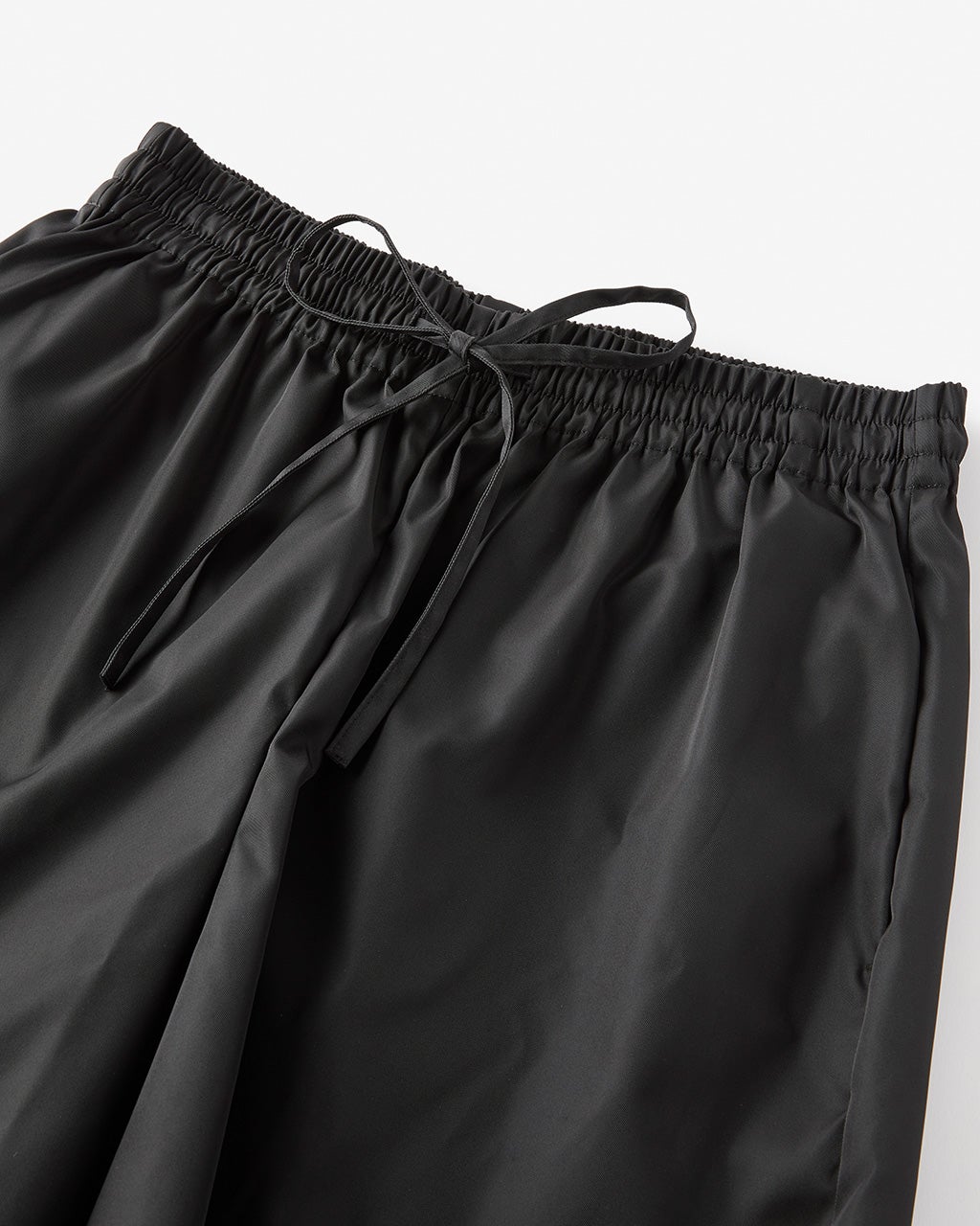 高密度 ハイストレッチナイロン 切替ショートパンツ　サイズ52 高密度 ハイストレッチナイロン 切替ショートパンツ サイズ52 高