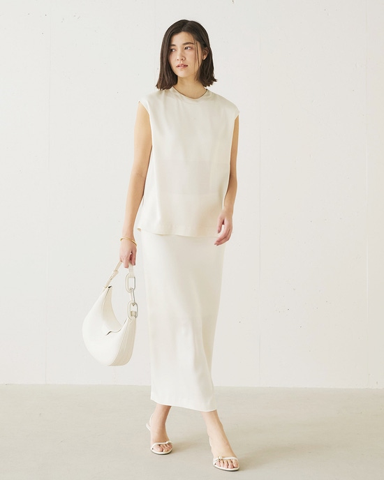 ダブルサテン・ストレートスカート