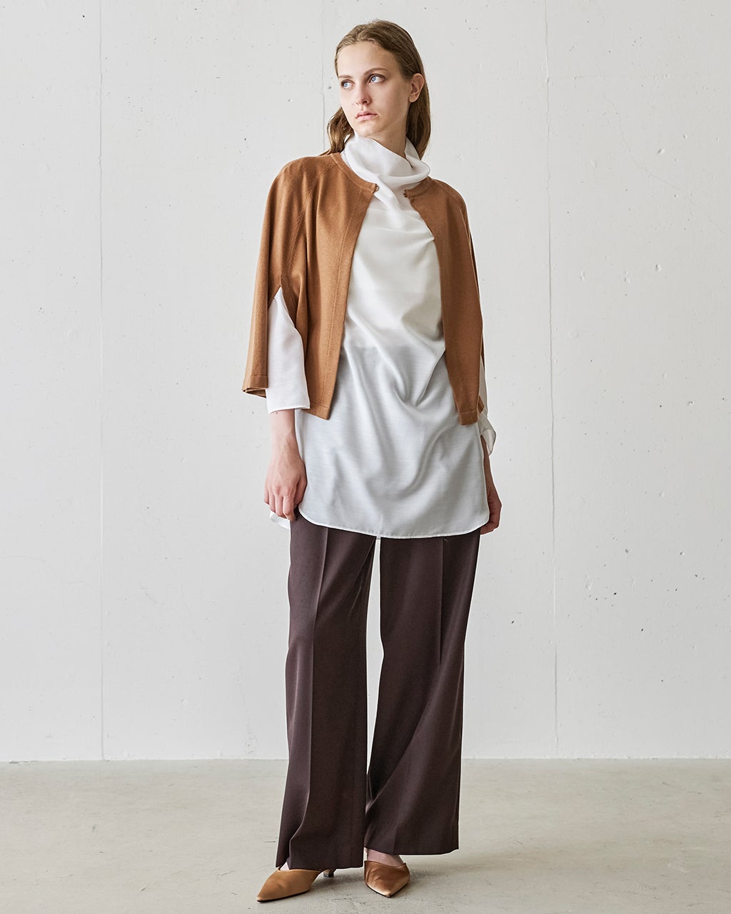 美品 j. ジェイドット マトラッセクロス・シガレットパンツ M マトラッセクロス・シガレットパンツ/40代50代からのレディース