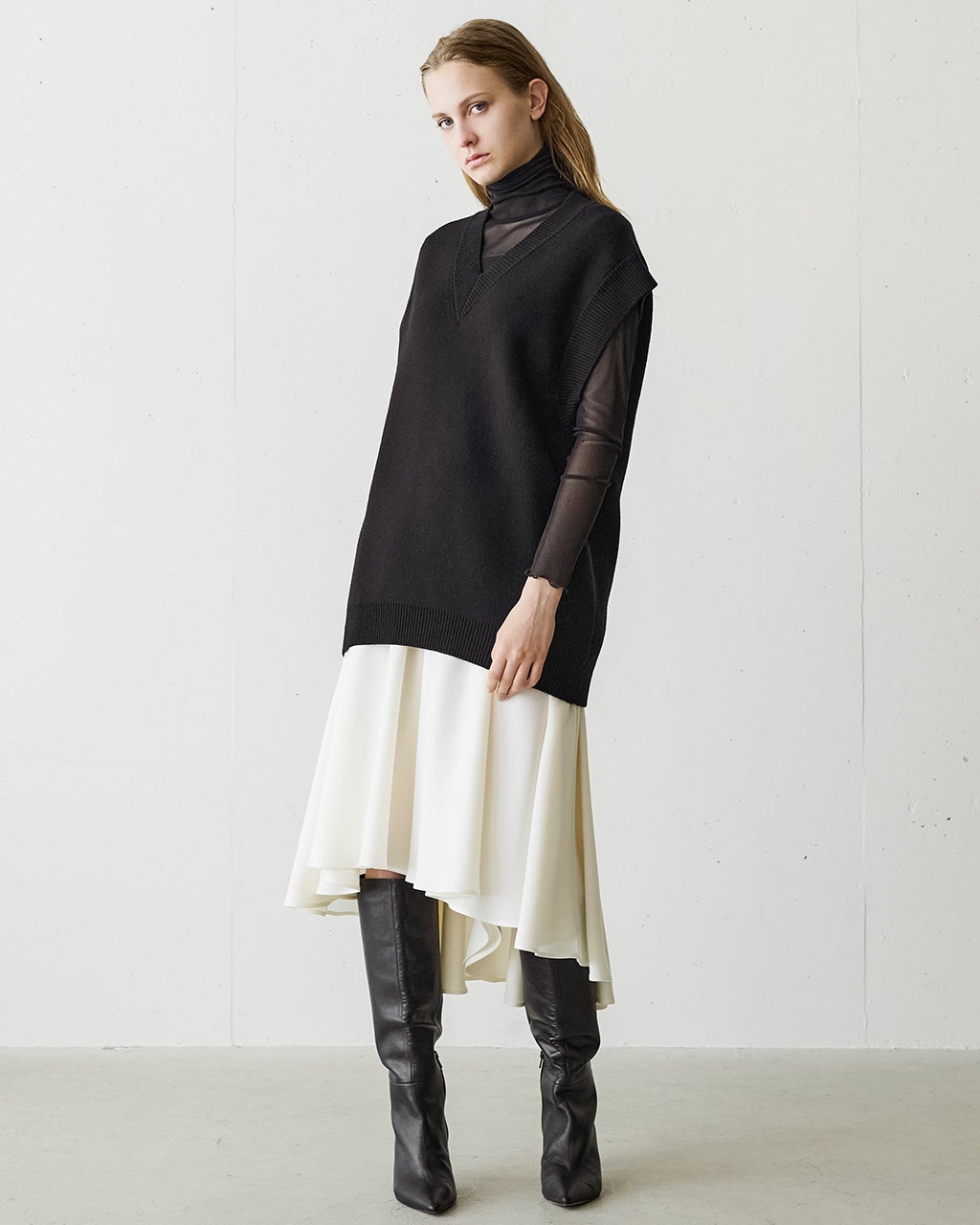 M*L様 【オークション終わり次第¥11500】Aライン襟付きトップスCELFO オークション終わり次第¥11500】Aライン襟付きトップスCELFORD