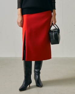 マトラッセクロス・スリットAラインスカート