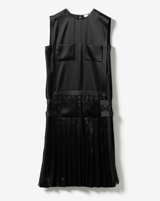ダブルサテン・レイヤードプリーツワンピース