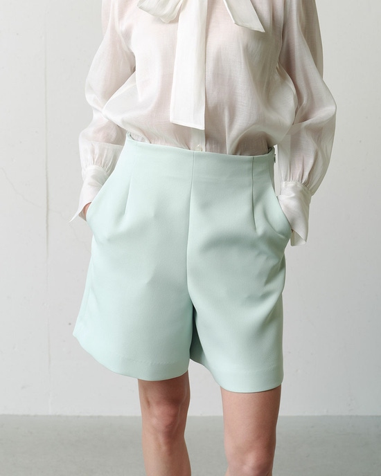 マトラッセクロス・ショートパンツ