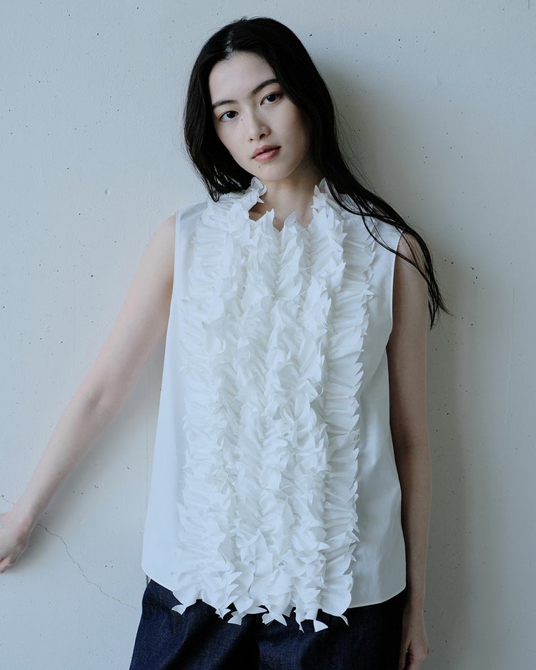 高密度タイプライター・フリルデコブラウス 詳細画像 ホワイト 1