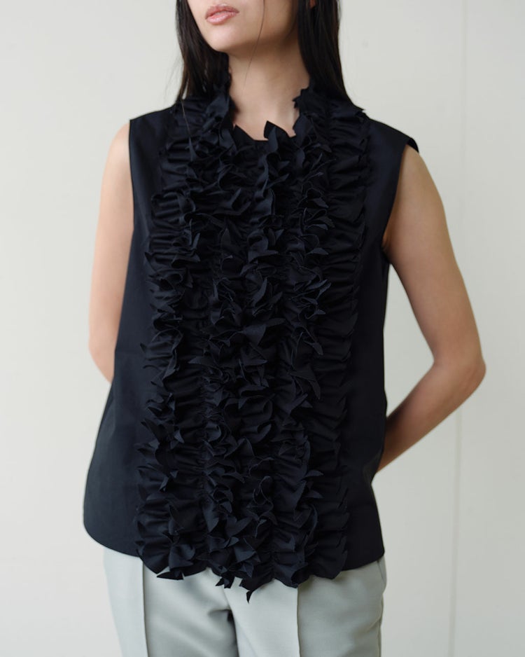 高密度タイプライター・フリルデコブラウス 詳細画像 ブラック 2