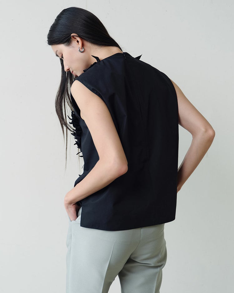 高密度タイプライター・フリルデコブラウス 詳細画像 ブラック 3