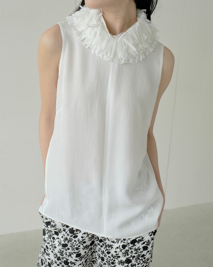 アセテートツイル・フリルネックブラウス 詳細画像 ホワイト 2