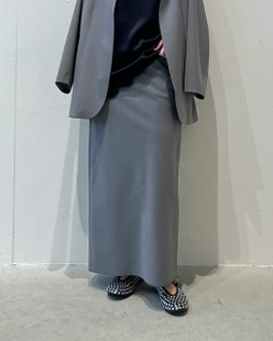 ドライタッチツイル・バイアスロングスカート