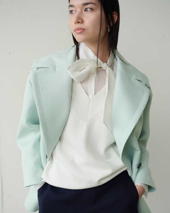 コットンニット・Vネックベスト