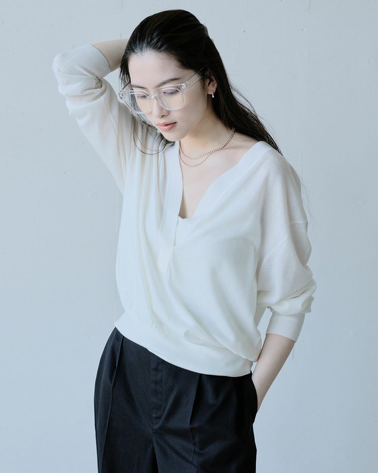 ドレープウール・深Vネックセーター 詳細画像 ホワイト 4