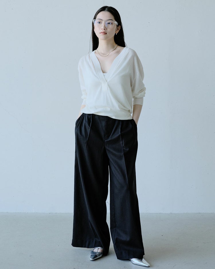 ドレープウール・深Vネックセーター 詳細画像 ホワイト 7