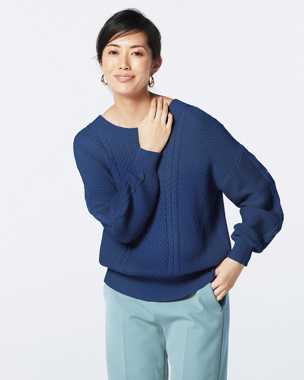 ケーブル編み・バックデザインセーター/40代50代からのレディース