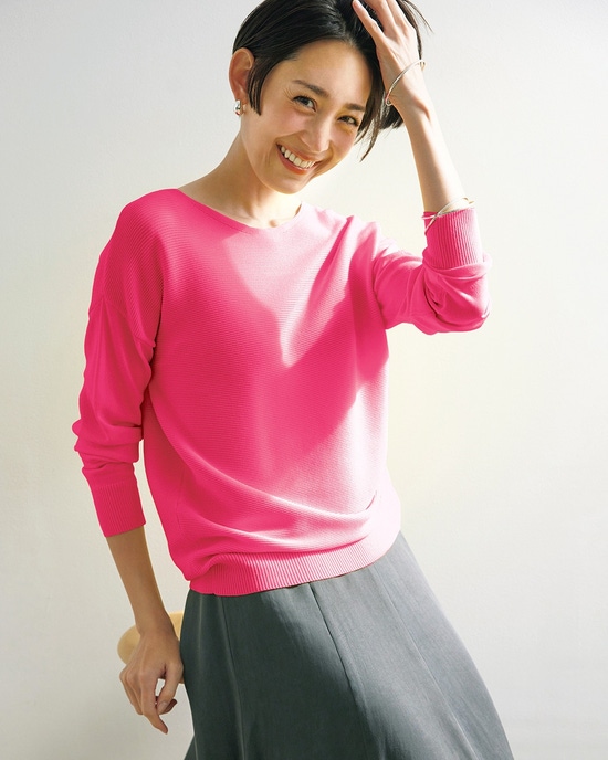 ストレッチガーター・ボートネックニット