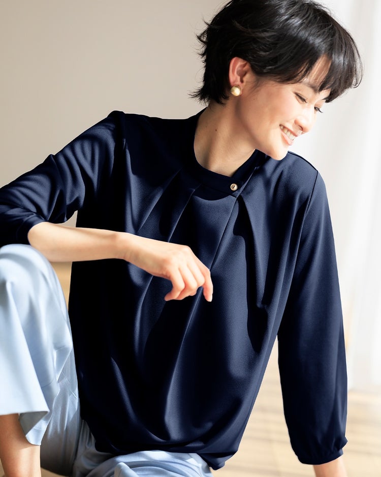 強撚スムース・タックブラウス 詳細画像 ネイビー 1