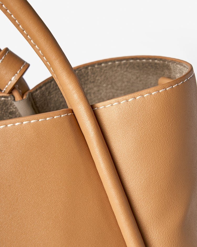 レザーコンビ・3WAYマルチバッグ 詳細画像 キャメル 9