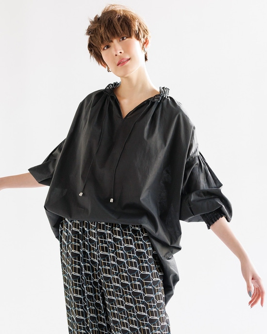 コットンローン・スモッキングブラウス