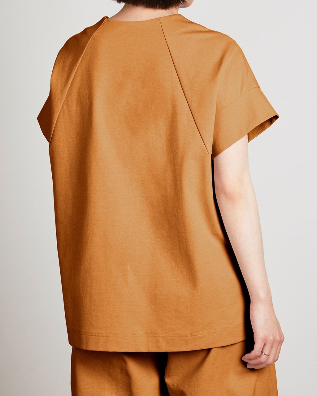 ⭐美品⭐DoCLASSE/ドゥクラッセ　ストレッチポンチ ラインキーネックワンピ DoCLASSE - 【超美品】DoCLASSE ストレッチポンチ・ライン