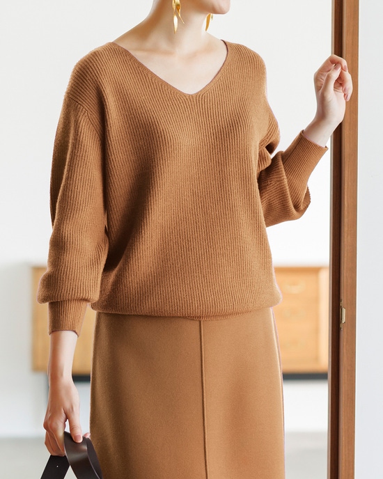 片畦編み・Vネックパフ袖セーター