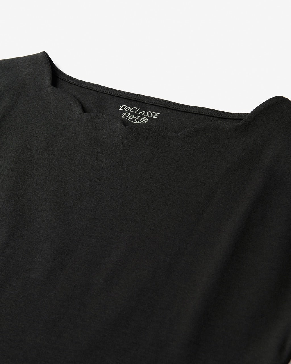 スカラップ衿／フレンチ袖・ドゥクラッセTシャツ/DoCLASSE