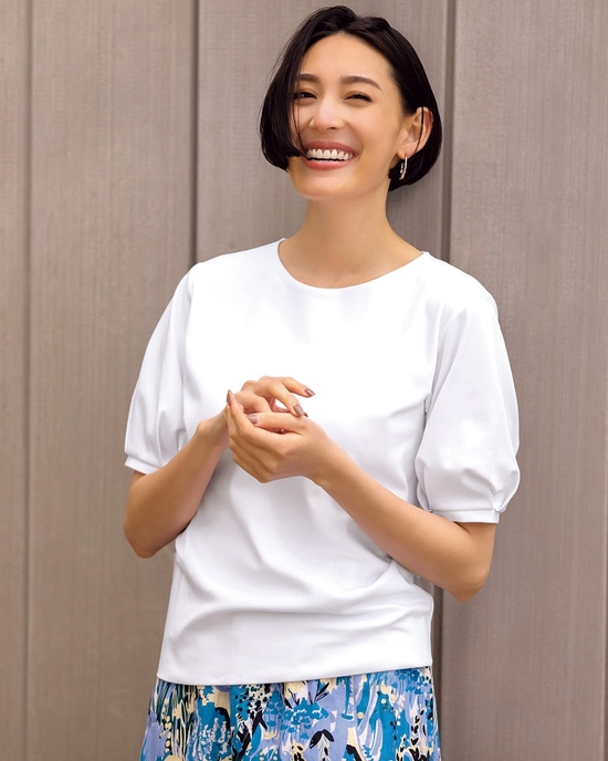 クルーネック／パフ半袖・ドゥクラッセTシャツ