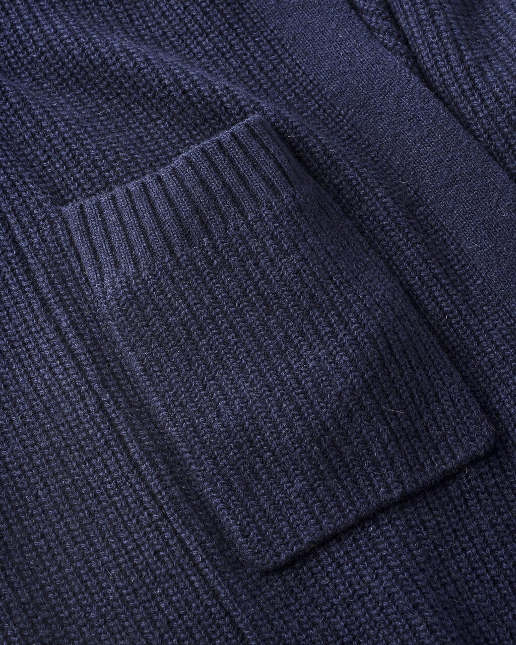 イタリア糸・カシミヤ混畦カーディガン/DoCLASSE