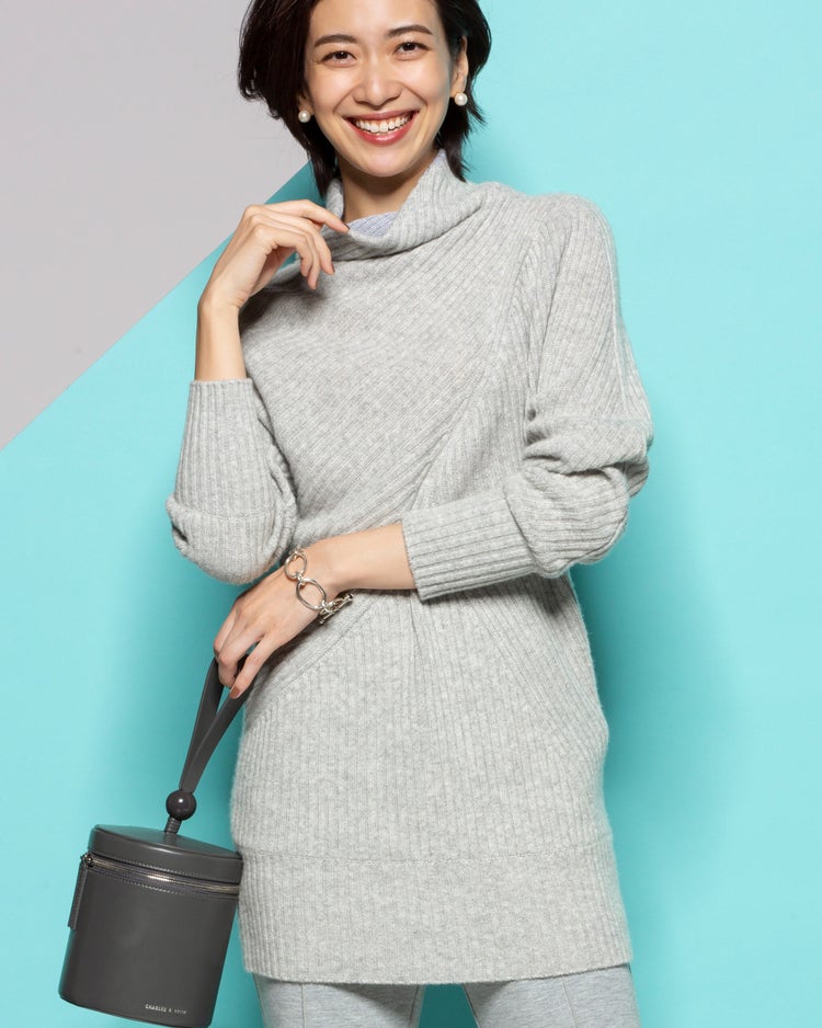 カシミヤ混・アシメリブ編みセーター 詳細画像 ライトグレー 1