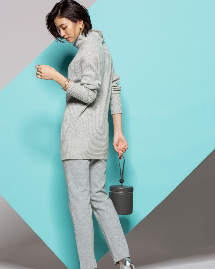 カシミヤ混・アシメリブ編みセーター 詳細画像 ライトグレー 3