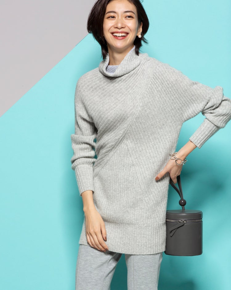 カシミヤ混・アシメリブ編みセーター 詳細画像 ライトグレー 4