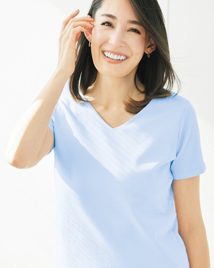 Vネック／半袖・ドゥクラッセTシャツ/40代50代からのレディース・メンズファッション通販 DoCLASSE(ドゥクラッセ)