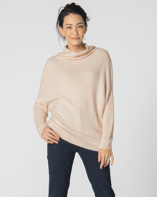 ゆるハイネック・ドルマンプルオーバー