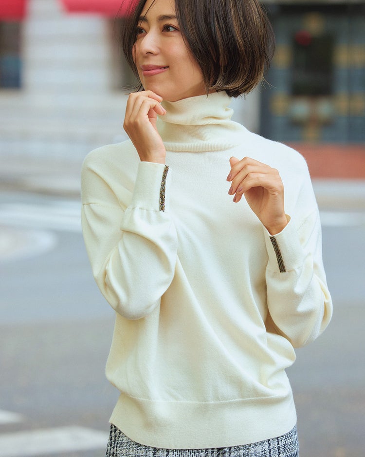 ビーズデザインカフス・タートルニット 詳細画像 ホワイト 1