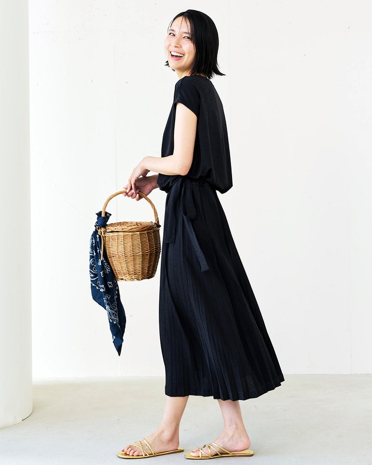 UVスラブ・プリーツワンピース 詳細画像 ブラック 2