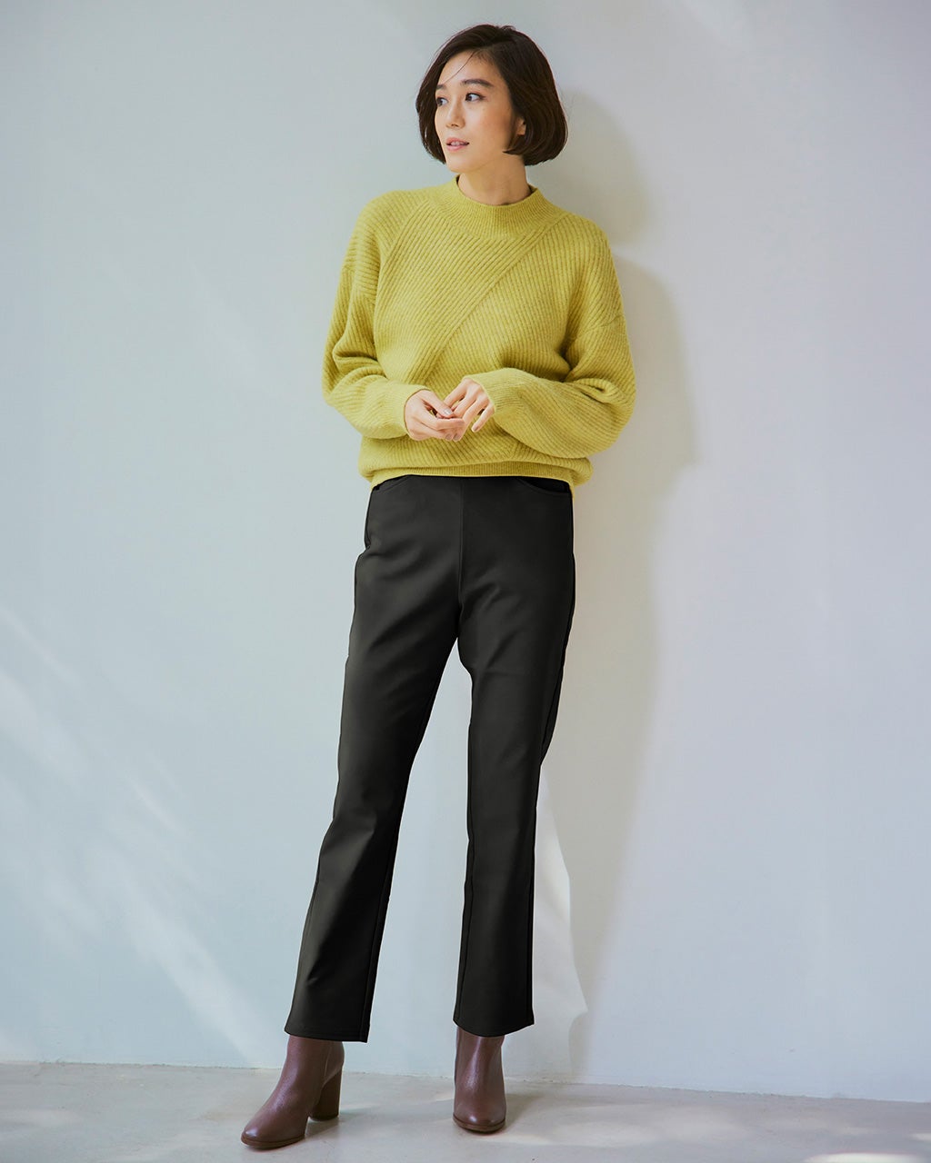 遠赤スマートヒート・ストレートパンツ68㎝/40代50代からの