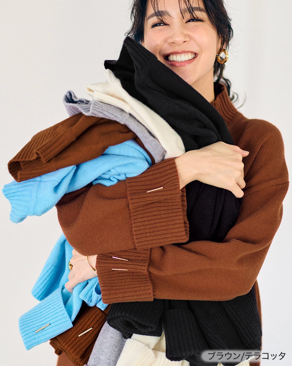 ウール混・パーツ使いハイネックセーター/DoCLASSE