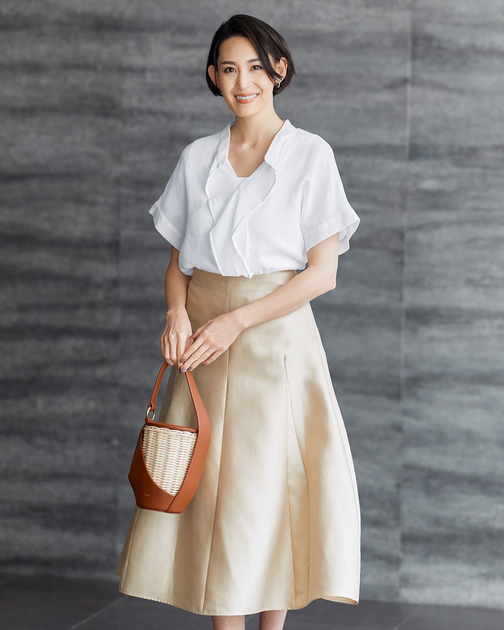 キャサリン♡美品♡ 24allureville ラッフルフリルブラウス セール】 ラッフルフリルブラウス （シャツ・ブラウス