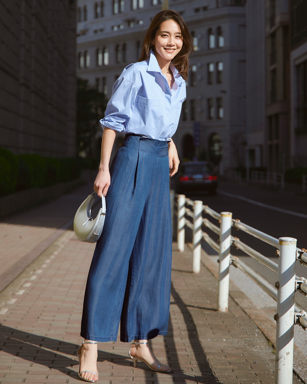 【信頼】 メルティーデニム・ボタンデザインワイド/40代50代からの パンツ