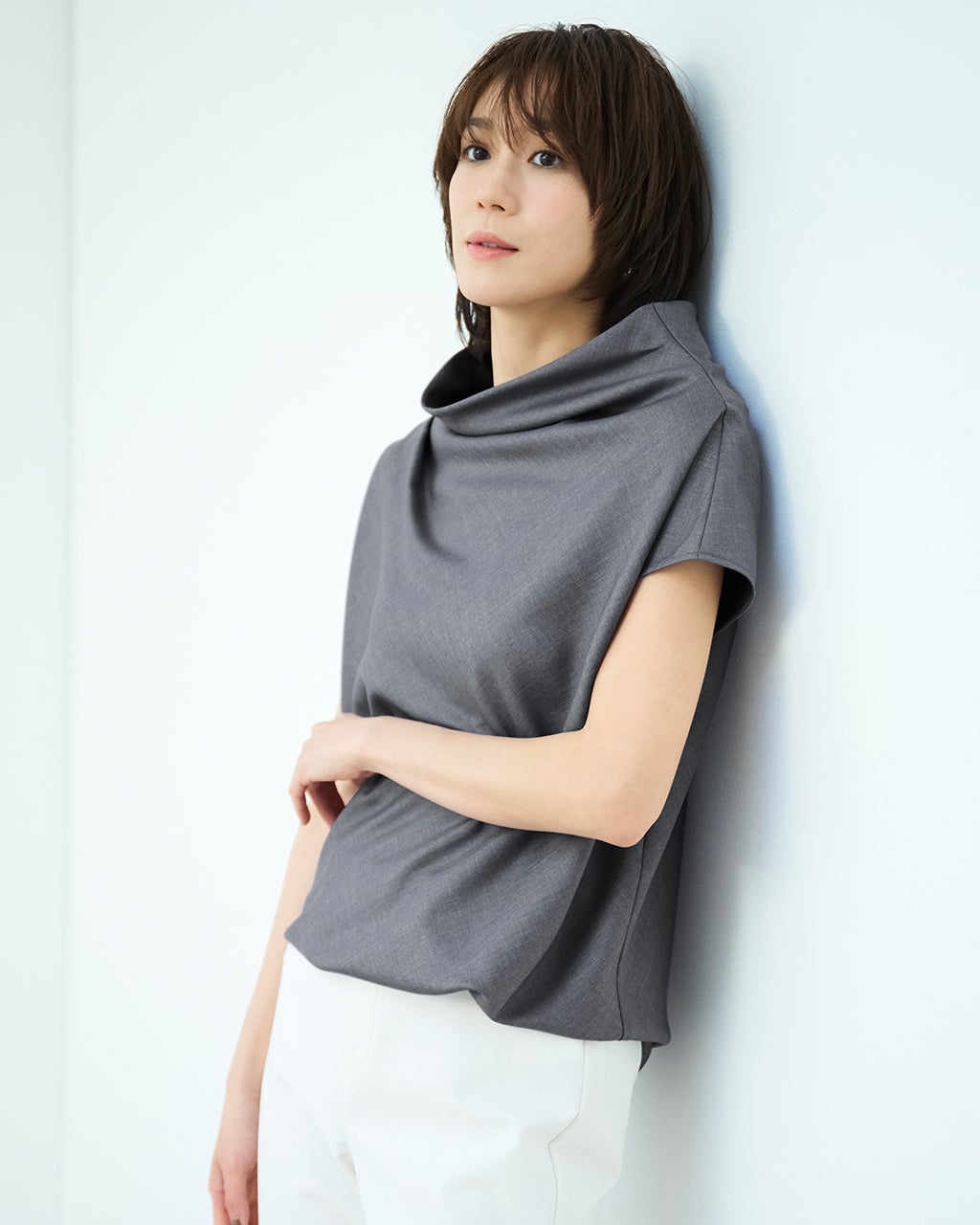 【超美品】Kolor DSMG 24SCM-T15210S-B Tops モダンアシメタック・ロングトップス/40代50代からのレディース