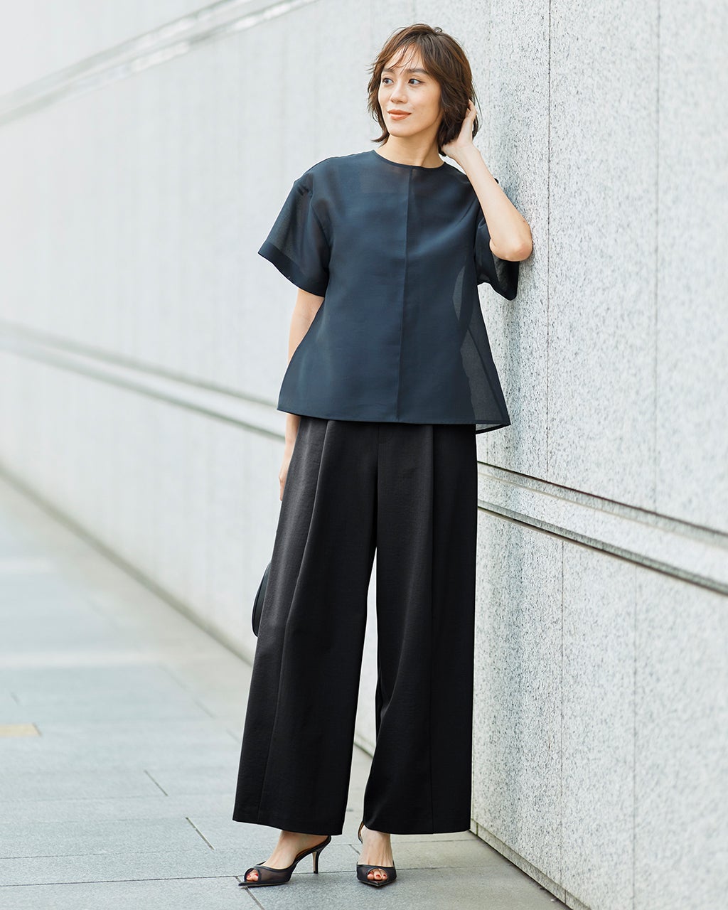 レディース ラクちん美脚パンツ 2点以上購入で1点あたり1,000円