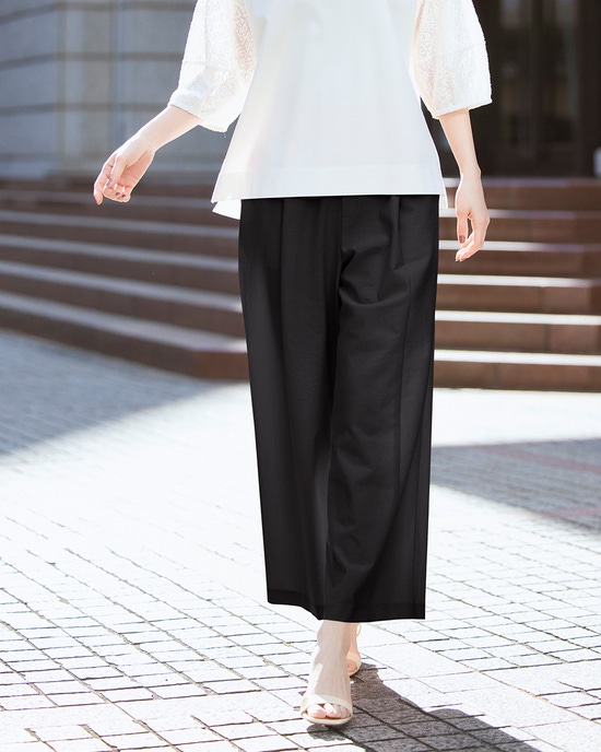 リネンタッチ・タックセミワイドパンツ64cm