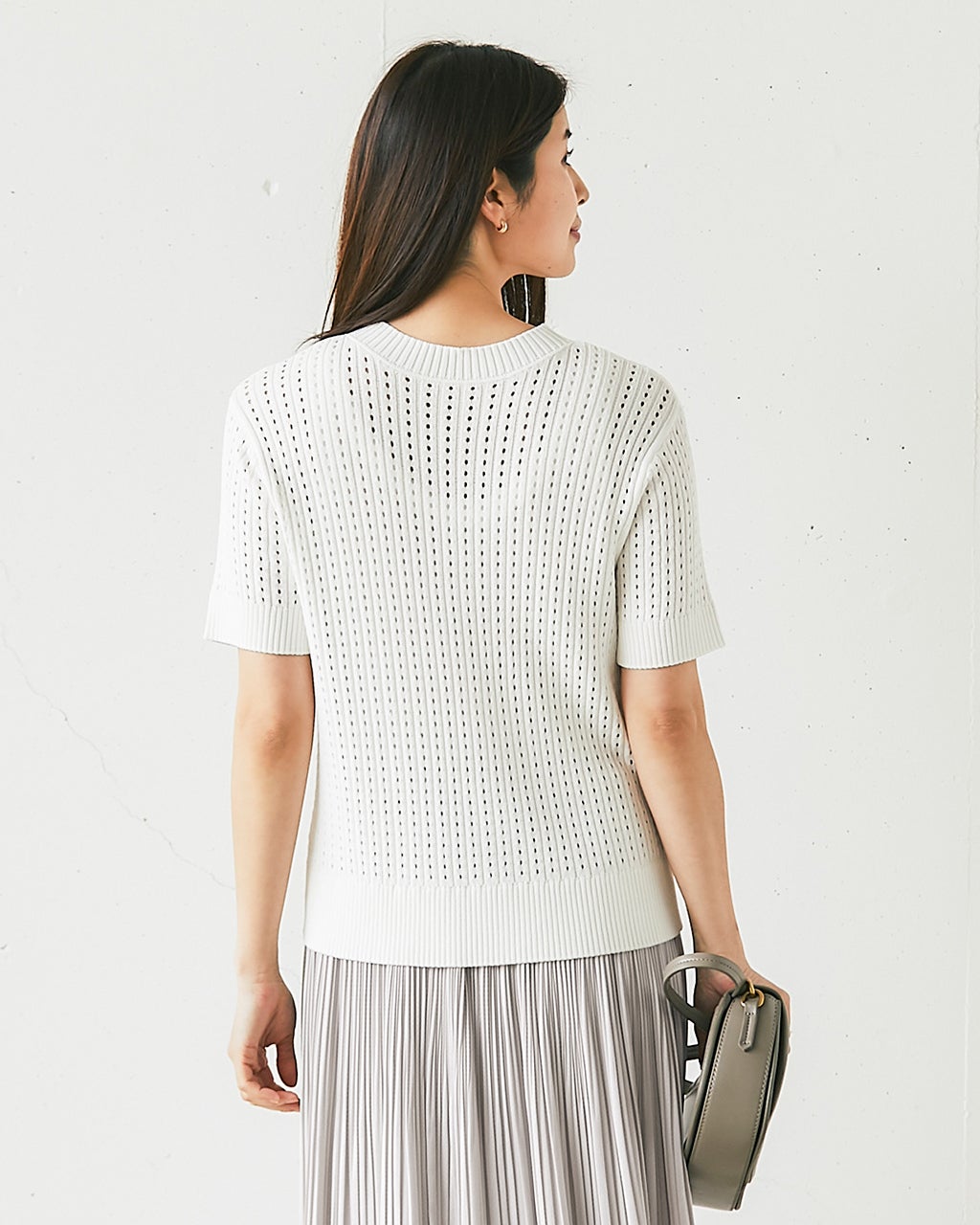 透かし編み・ボクシーニット/40代50代からのレディースファッション